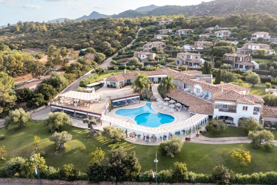 Nicolaus Prime Villas Resort Costa Rei Esterno foto